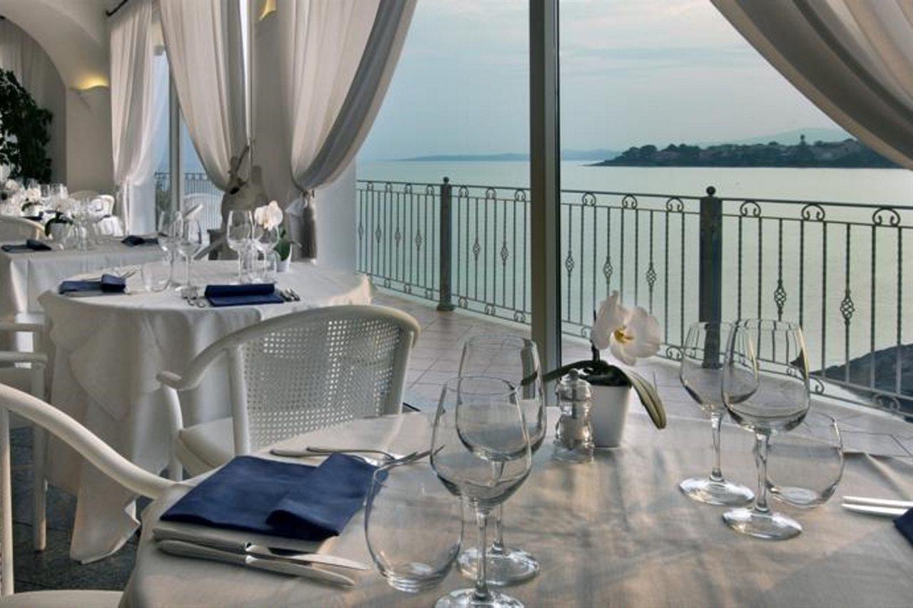Hotel Gabbiano Azzurro & 4*